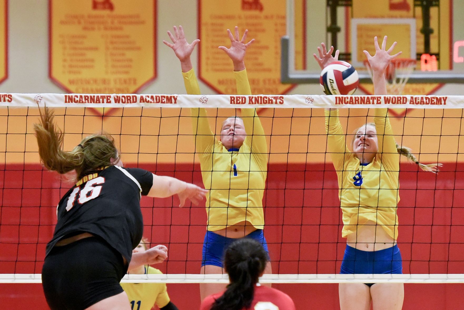Borgia at Incarnate Word girls volleyball